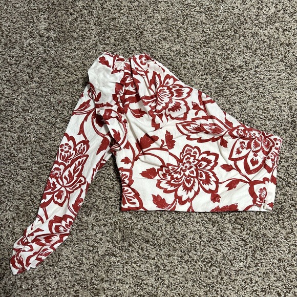 Zara Tops - Zara Blouse Size Small One Shoulder Floral Feminine White Red Cropped Top Womens
